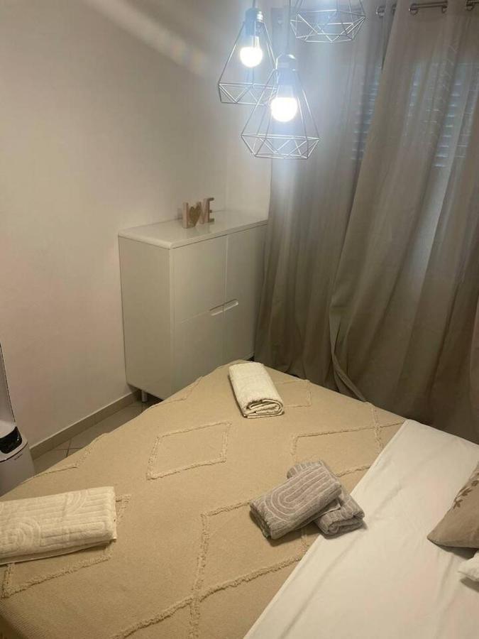 Appartement Proche Gare Tgv Ним Экстерьер фото